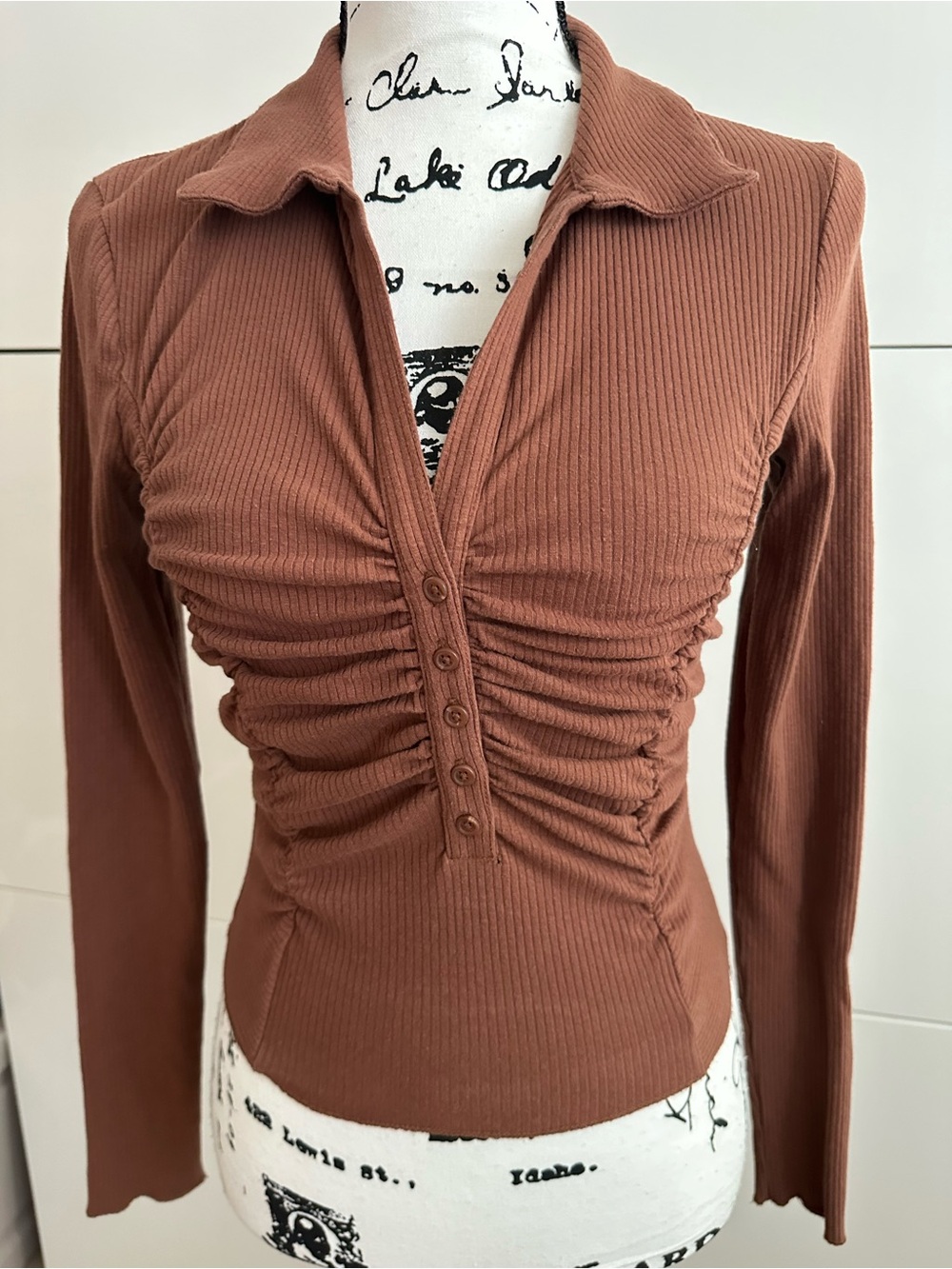 Urban Outfitters Ruched Ribbed Button-Front Top - brown FITS LIKE AN XS